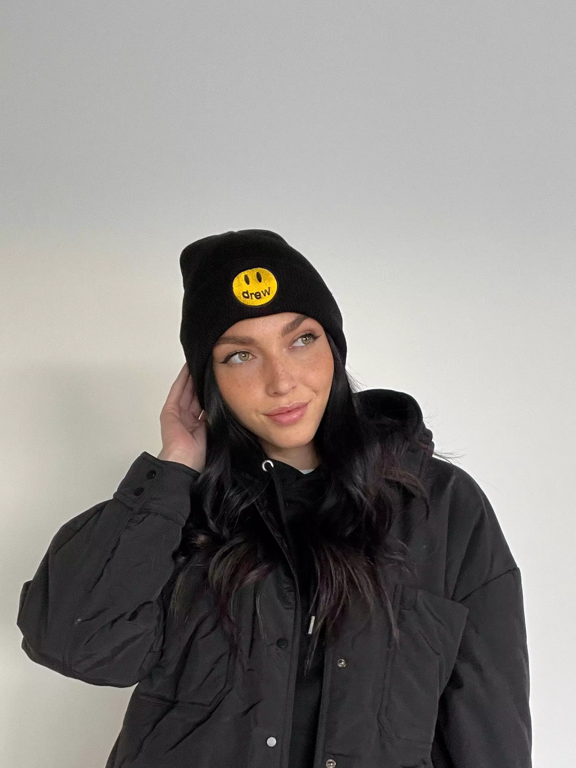 27 Drew Embroidered Smiley Toque