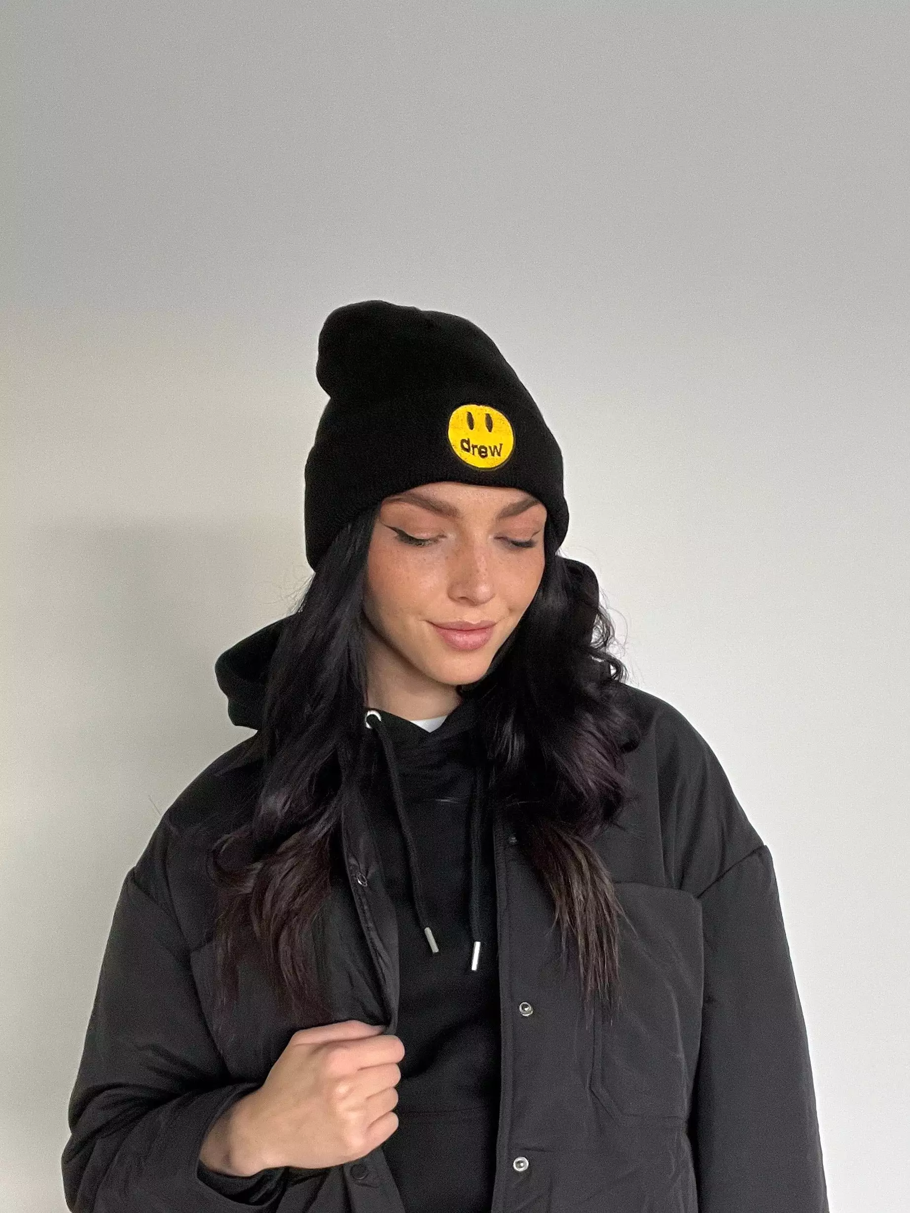 27 Drew Embroidered Smiley Toque