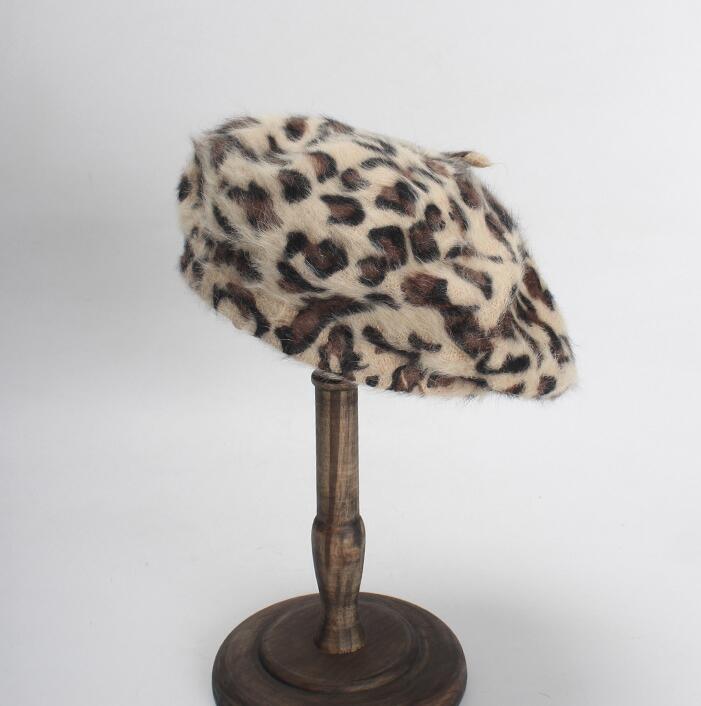 Beret Queen Leopard (Camel)