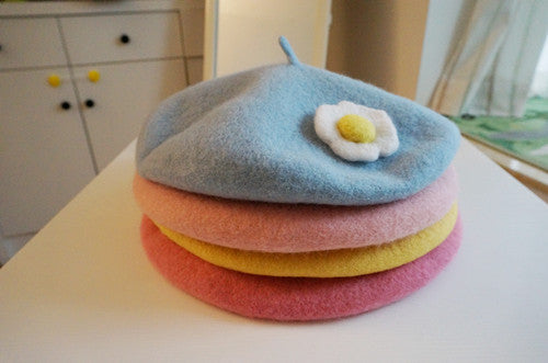 ''MACAROON EGG'' BERET BY51026