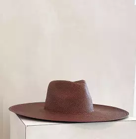 Nour Fedora, Chocolate