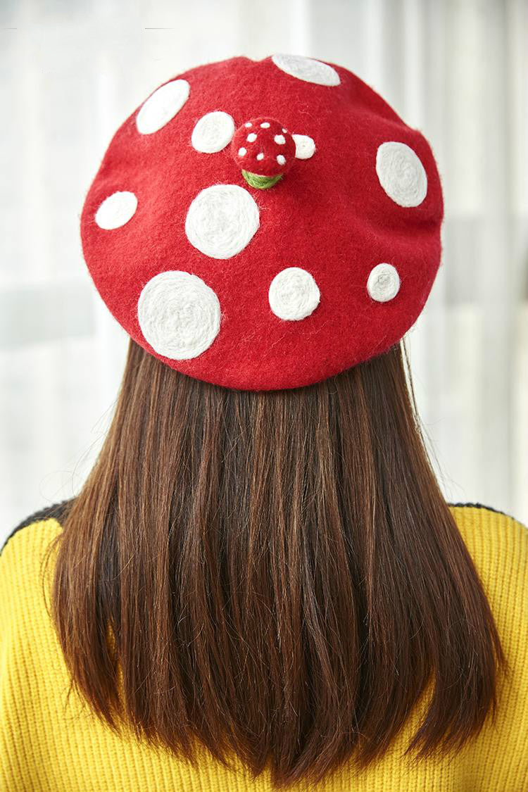 SMALL MUSHROOM HANDMADE BERET BY51049