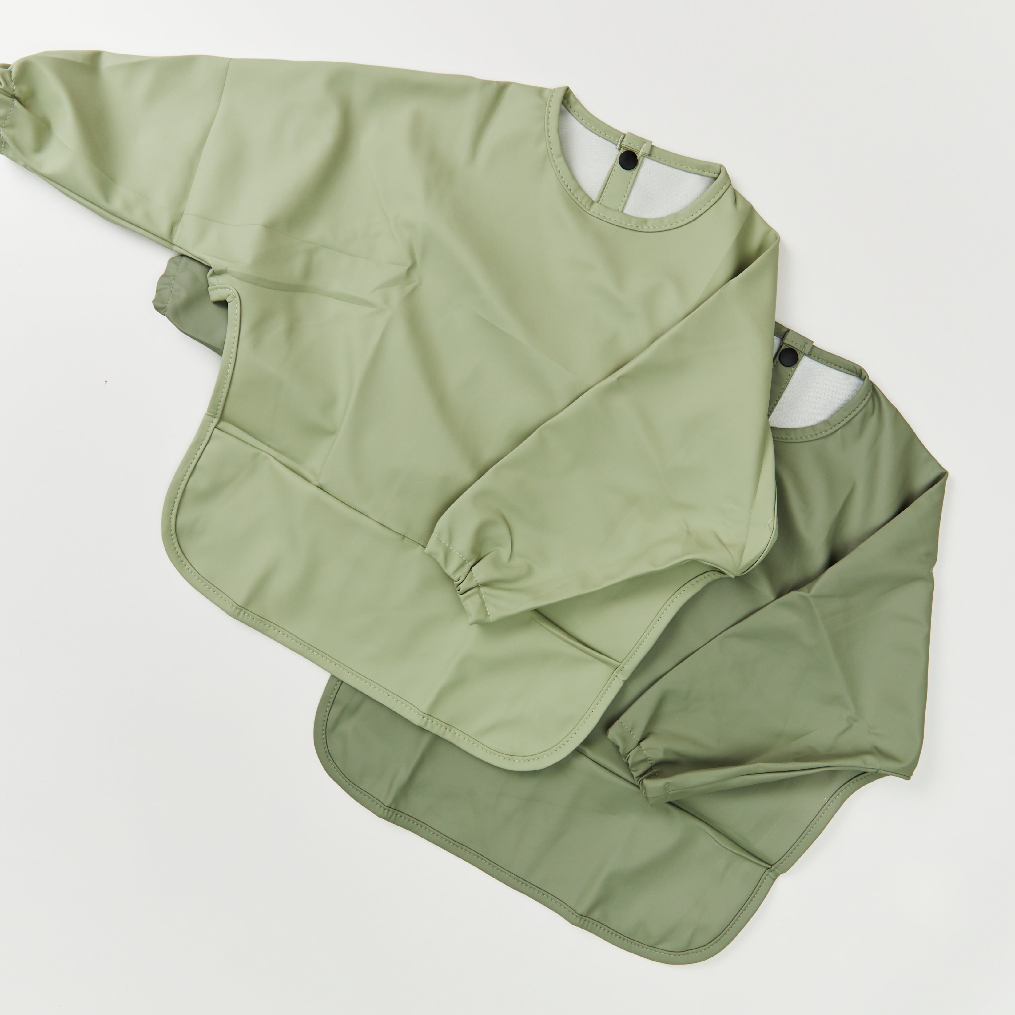 Waterproof Long Sleeve Baby Smock Bib in Aloe Green